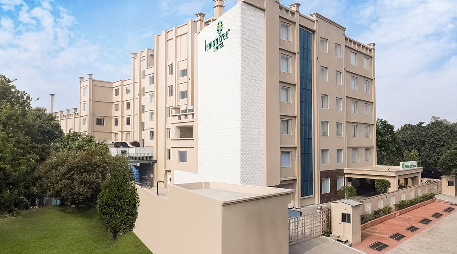 Hotel Lemon Tree Pragati Vihar Colony Aligarh Escorts Service