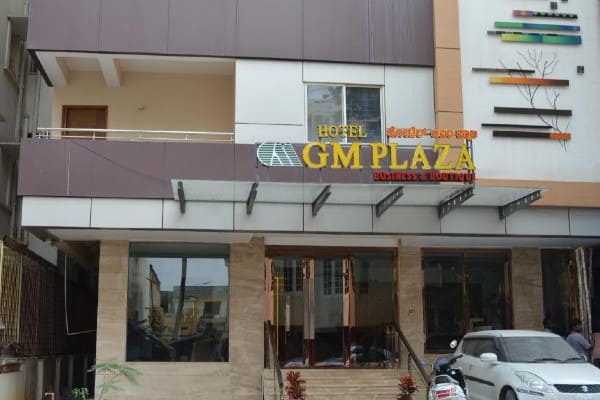 Hotel Gm Plaza Gandhi Nagar Bangalore Escorts Service