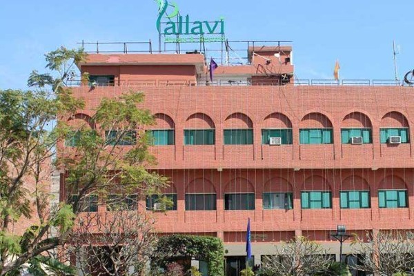 Pallavi Grand Hotel Sector 5 Panchkula Escorts Service